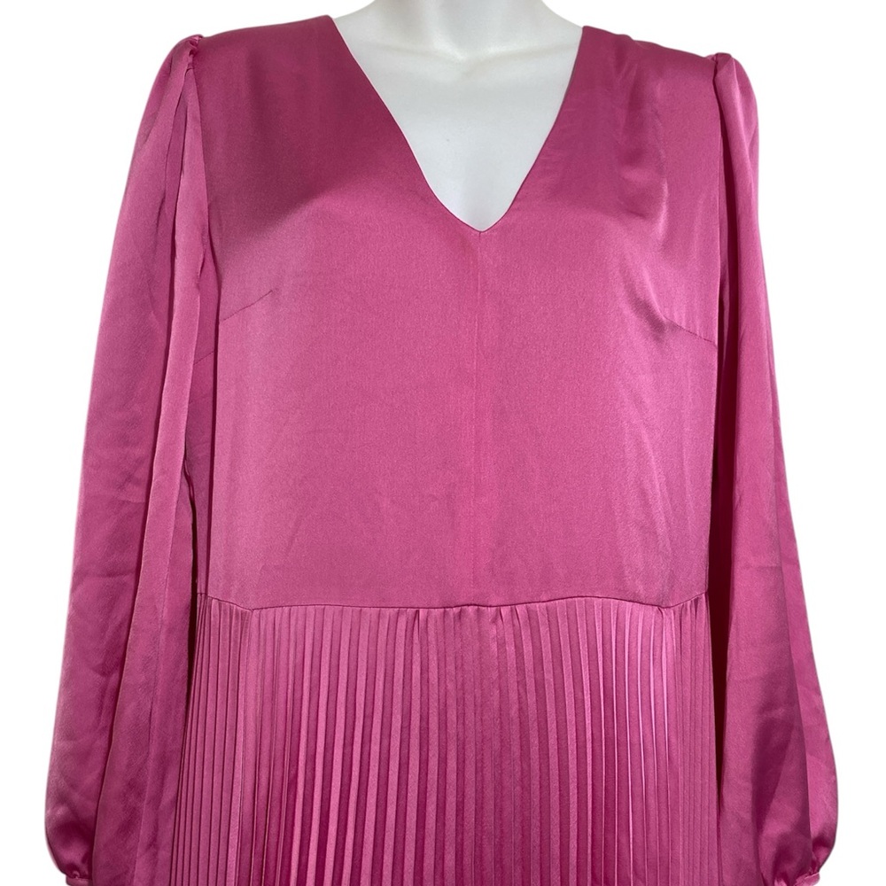 Ann Taylor Pleated V Neck Dress - Picture 4 of 15